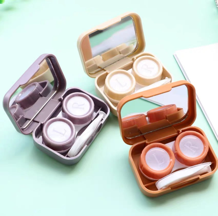 NEW! Flower Contact Lens Case Kit – Des Optics Group